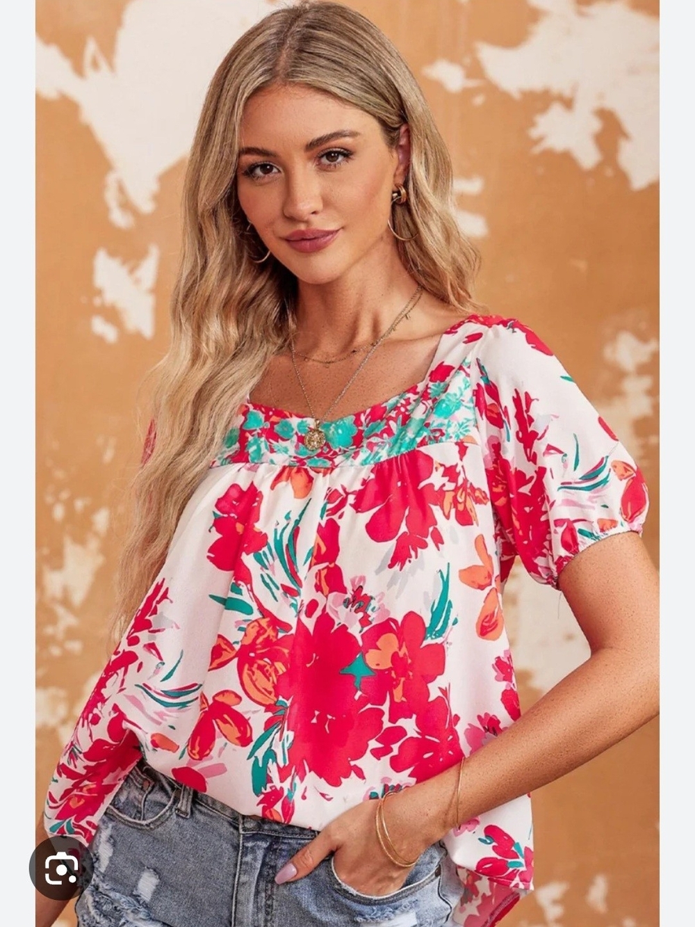 Savanna Jane Floral Scoop Neck Short Sleeve Top - Pink/White. Size M